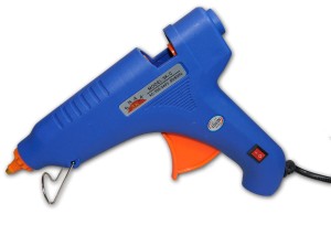 Pistolet 100W + 22 laski kleju 11x300